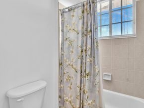 136 Catania Way, Royal Palm Beach FL 33411