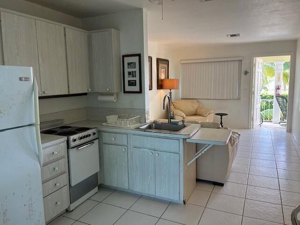 1172 Surf Road A3, Riviera Beach FL 33404