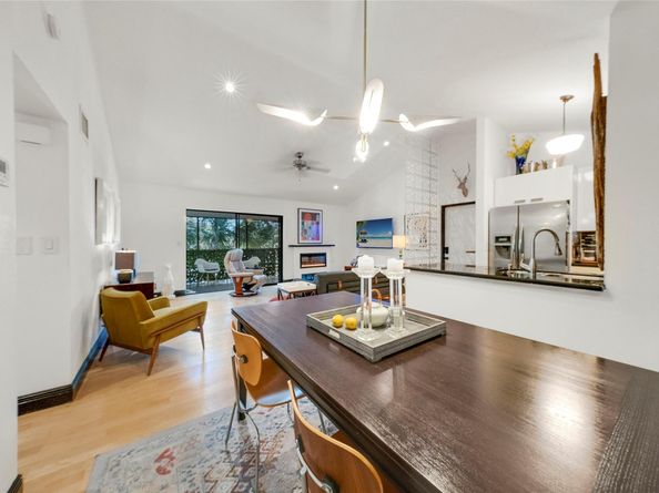 3005 N Oakland Forest Dr 302, Oakland Park FL 33309
