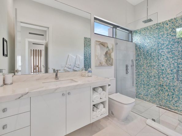 2707 Sea Island Dr, Fort Lauderdale FL 33301