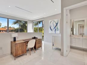 2707 Sea Island Dr, Fort Lauderdale FL 33301