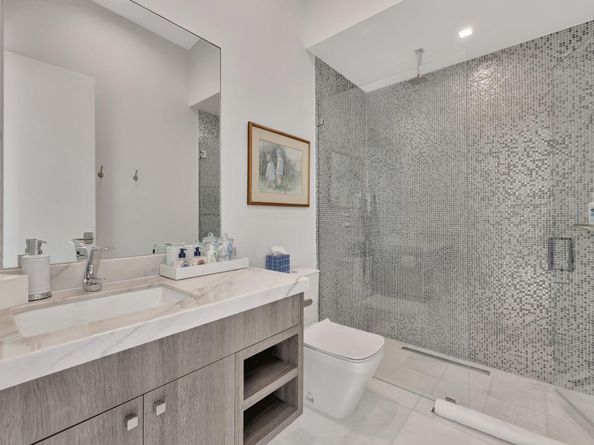 2707 Sea Island Dr, Fort Lauderdale FL 33301