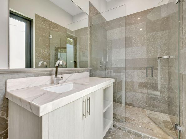 2707 Sea Island Dr, Fort Lauderdale FL 33301
