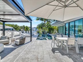 2707 Sea Island Dr, Fort Lauderdale FL 33301