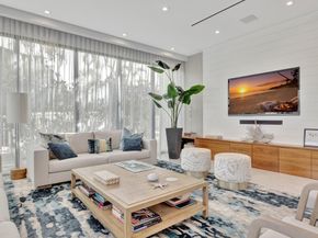 2707 Sea Island Dr, Fort Lauderdale FL 33301