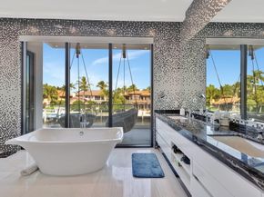 2707 Sea Island Dr, Fort Lauderdale FL 33301