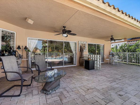 4636 Rothschild Dr, Coral Springs FL 33067