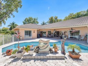 4636 Rothschild Dr, Coral Springs FL 33067