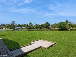 148 Village Walk Drive 24, Royal Palm Beach FL 33411