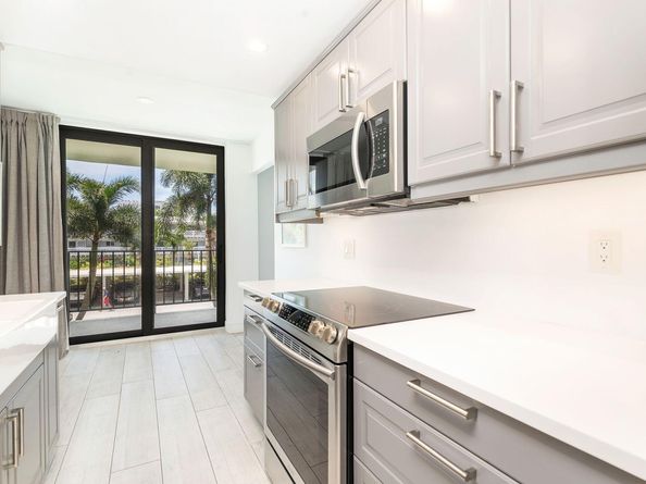 3800 Washington Road 208, West Palm Beach FL 33405