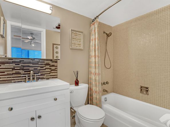 3351 Spanish Trail 410B, Delray Beach FL 33483
