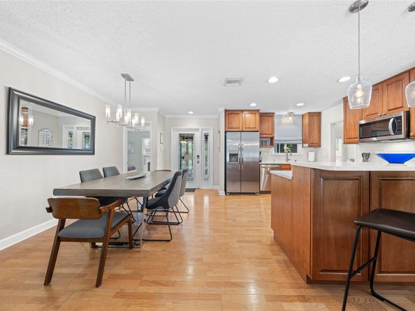 3429 NE 17th Way, Oakland Park FL 33334