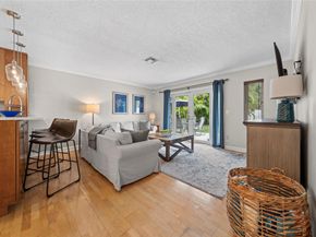 3429 NE 17th Way, Oakland Park FL 33334