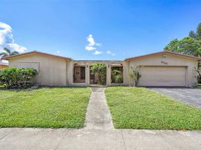 8720 Pasadena Blvd, Pembroke Pines FL 33024
