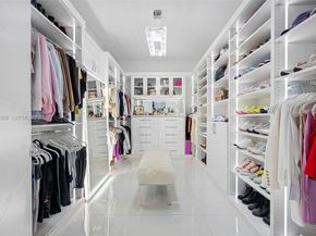 11350 NW 8th Street, Plantation FL 33325