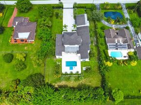 11350 NW 8th Street, Plantation FL 33325
