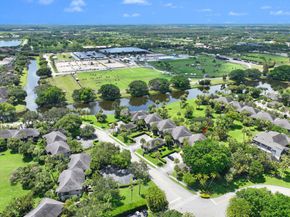 13329 Polo Club Road 105, Wellington FL 33414