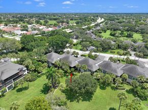 13329 Polo Club Road 105, Wellington FL 33414
