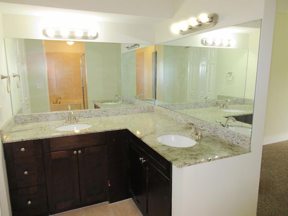 14021 Richwood Place, Davie FL 33325