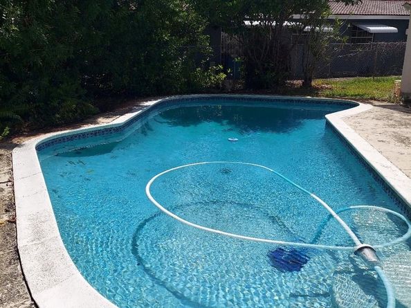 1011 NW 45th Ct, Fort Lauderdale FL 33309