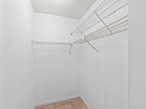 432 Pine Glen Lane C2, Greenacres FL 33463