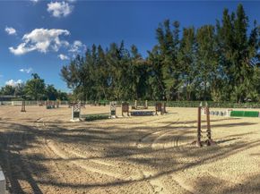 13211 Mustang Trl, Southwest Ranches FL 33330