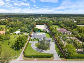 13211 Mustang Trl, Southwest Ranches FL 33330