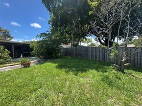 4801 Tyler St, Hollywood FL 33021