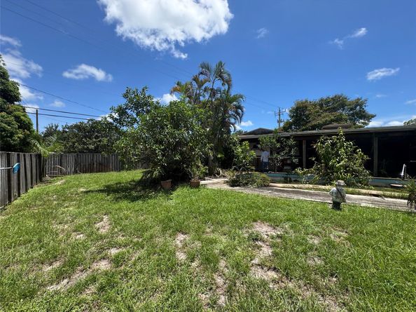4801 Tyler St, Hollywood FL 33021