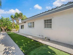 4351 NE 15th Ter, Oakland Park FL 33334