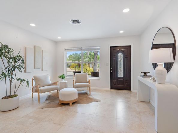 4351 NE 15th Ter, Oakland Park FL 33334