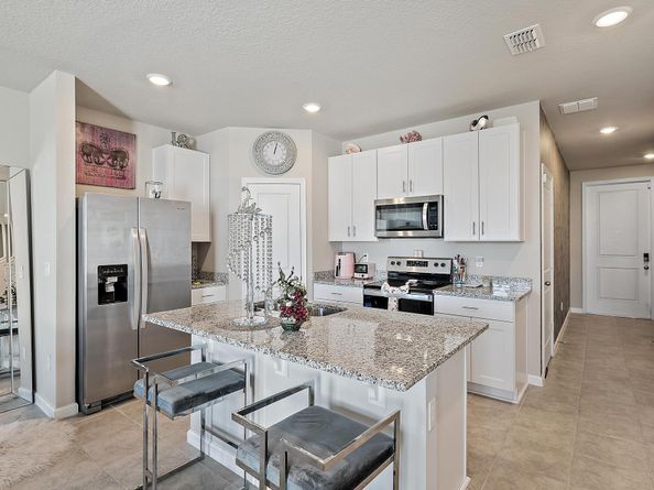 5646 Enclave Drive, Mangonia Park FL 33407