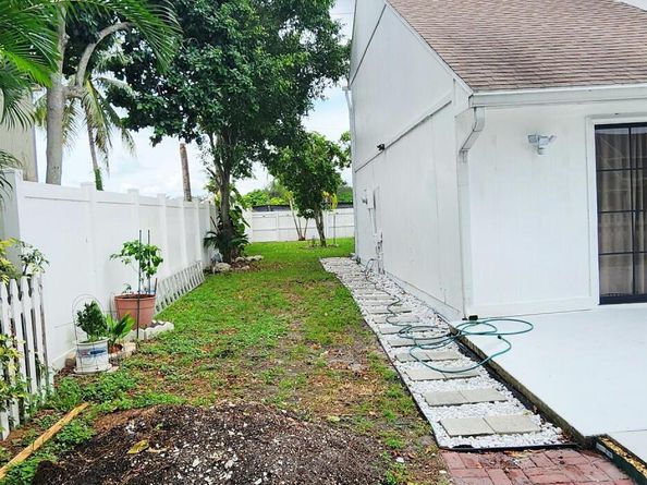 9056 Green Meadows Way, Palm Beach Gardens FL 33418