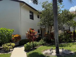 3236 Jog Park Drive, Greenacres FL 33467