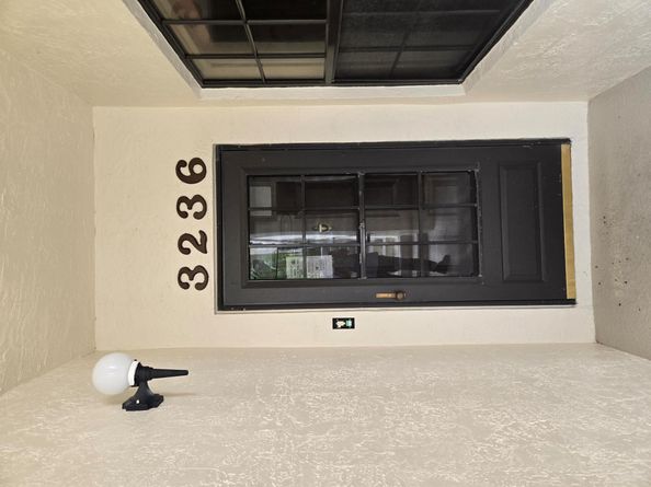3236 Jog Park Drive, Greenacres FL 33467