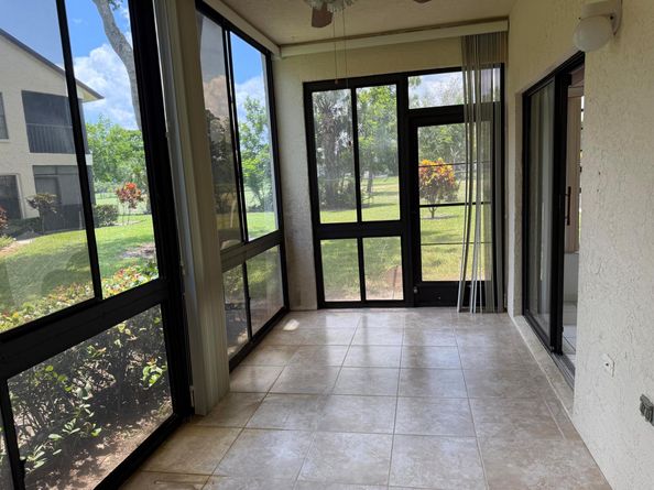 3236 Jog Park Drive, Greenacres FL 33467
