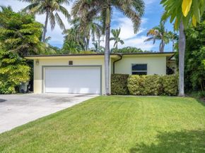 632 N Lakeside Drive, Lake Worth Beach FL 33460