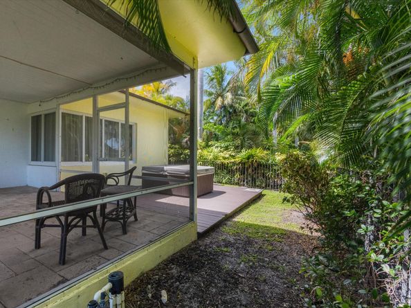 632 N Lakeside Drive, Lake Worth Beach FL 33460