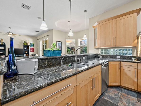 8732 Rodeo Drive, Lake Worth FL 33467