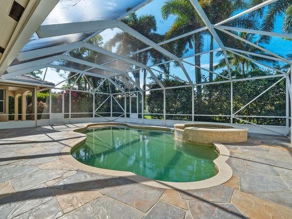 8732 Rodeo Drive, Lake Worth FL 33467