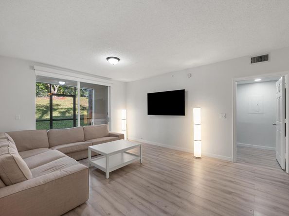 11760 St Andrews Place 102, Wellington FL 33414