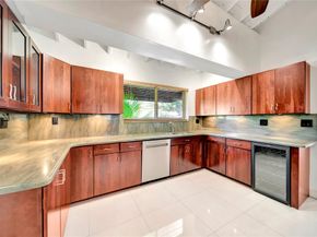 2524 NE 26th Terrace, Fort Lauderdale FL 33305