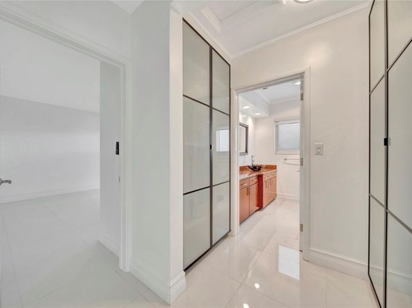 2524 NE 26th Terrace, Fort Lauderdale FL 33305