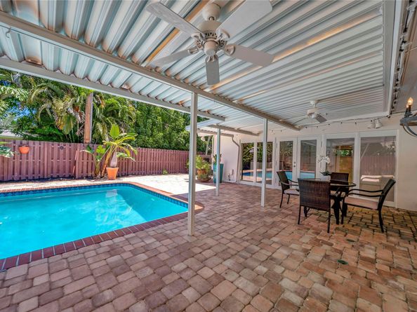 2524 NE 26th Terrace, Fort Lauderdale FL 33305