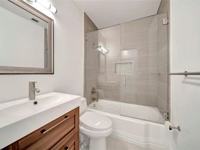 2524 NE 26th Terrace, Fort Lauderdale FL 33305