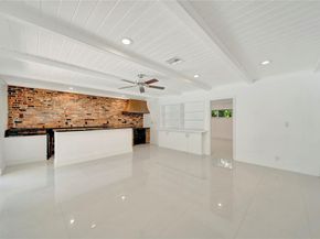2524 NE 26th Terrace, Fort Lauderdale FL 33305