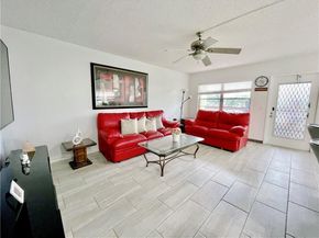 393 Mansfield J 393, Boca Raton FL 33434