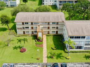 393 Mansfield J 393, Boca Raton FL 33434