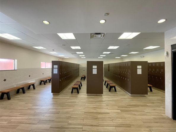 393 Mansfield J 393, Boca Raton FL 33434