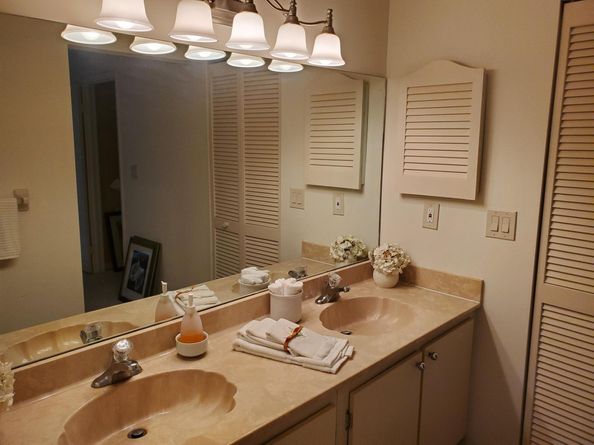 387 Prestwick Lane 1, Palm Beach Gardens FL 33418